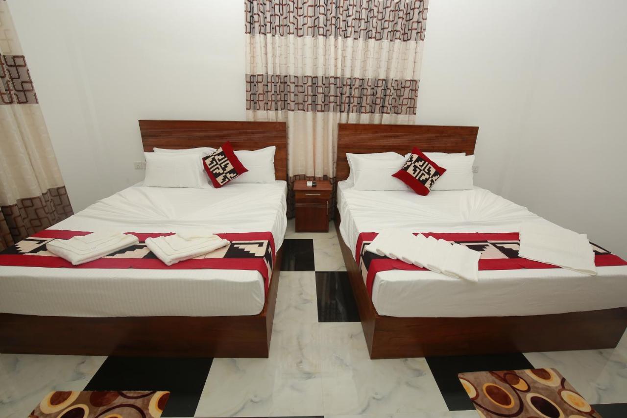 Hotel River Front Tissamaharama Room photo